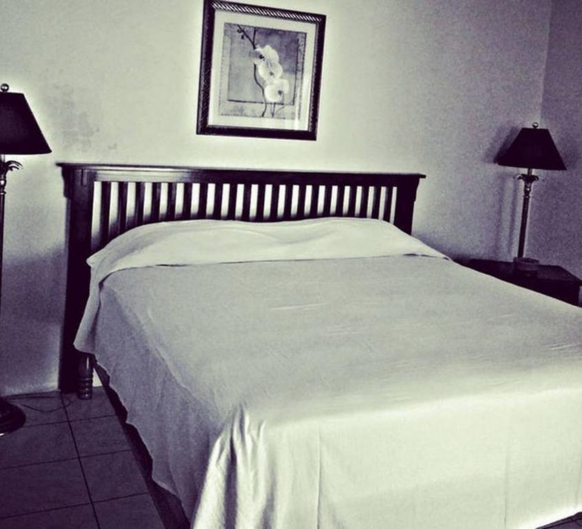 Hotel Jamrock Secret Retreat Montego Bay Exterior foto